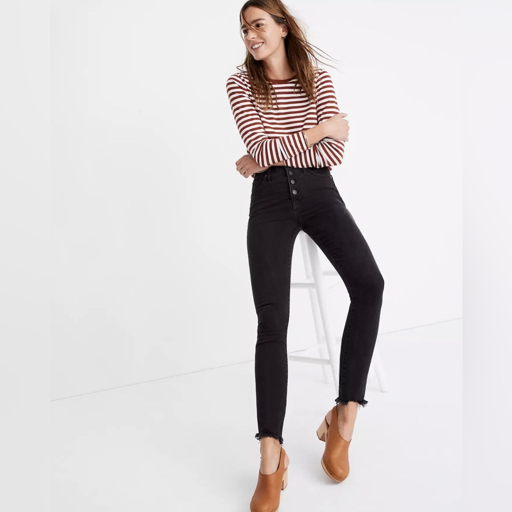 Madewell 10" High-Rise Skinny Jeans in Berkeley Black: Button-Through Edition